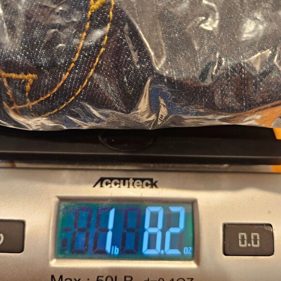 Old Navy Mens Straight Fit Jeans Size 38x30 Dark Wash Denim Comfortable Classic - Picture 11 of 11